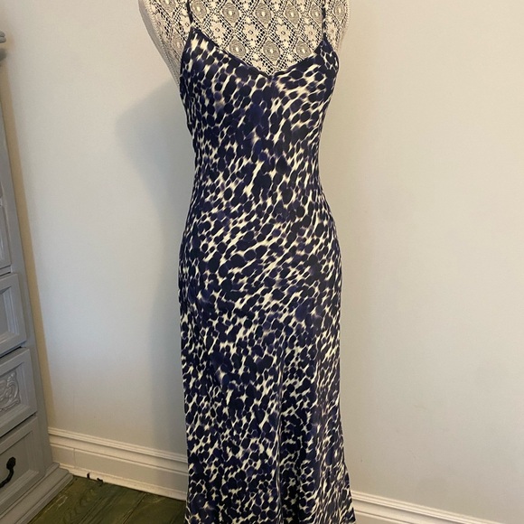 Hudson’s Bay Hudson North Elegant Women's midi leopard print Dress - Picture 1 of 5